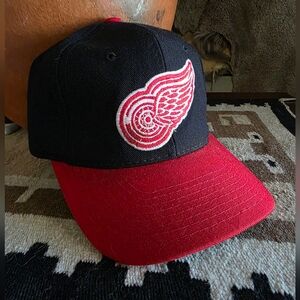 Detroit Red Wings Vintage NHL Starter "The Natural" Wool Snapback Hat EUC